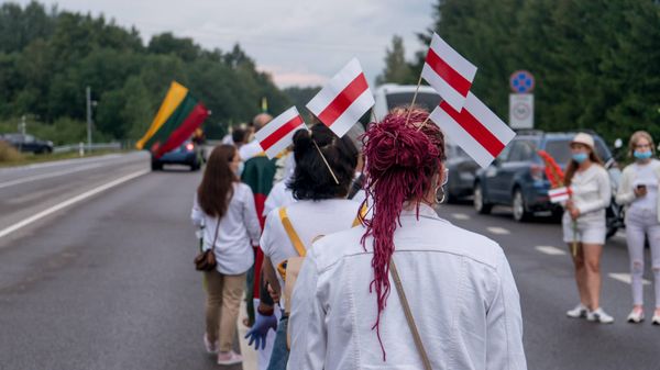 Блокада. Почему Лукашенко перекрыл границу с Польшей, Литвой и усложнил её пересечение с Украиной 