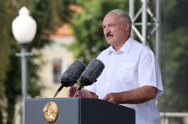 Лукашенко заявил, что организаторам протестов в Белоруссии нужна Россия