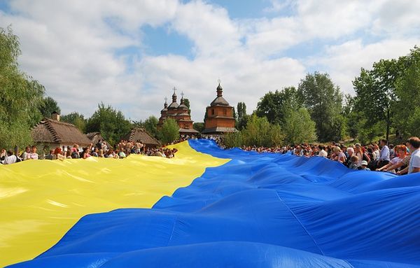 Экс-премьер Украины заявил, что население страны за время независимости сократилось на 20 миллионов
