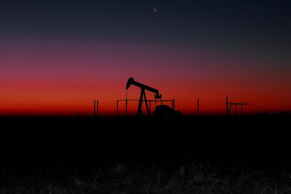 Цена нефти Brent упала ниже $41 из-за опасений второй волны коронавируса