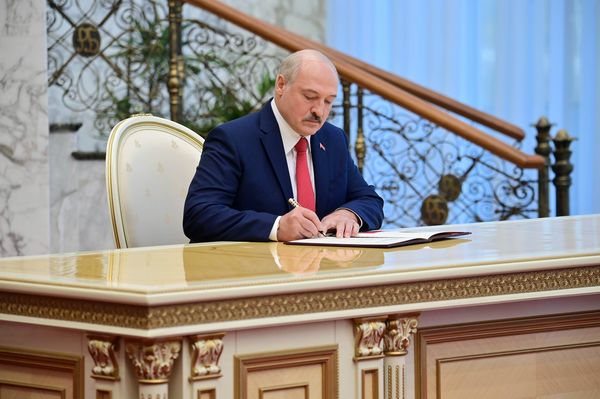 "Не то обида, не то претензии". Лукашенко ответил на упрёки по поводу тайной инаугурации