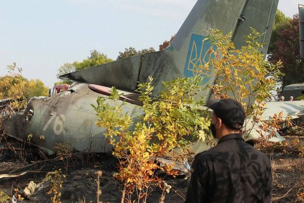 Власти Харькова: Диспетчеры минуту не отвечали пилоту рухнувшего Ан-26 на запрос о посадке 