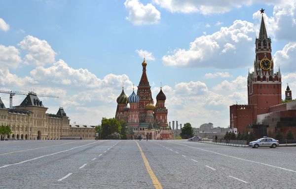 В Москве ещё на месяц введены домашний режим и удалёнка