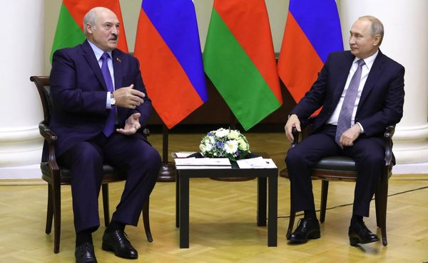 Лукашенко заявил, что на предстоящей встрече с Путиным расставит точки над i