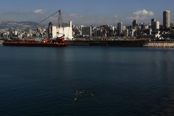 В порту Бейрута нашли ещё свыше четырёх тысяч тонн аммиачной селитры