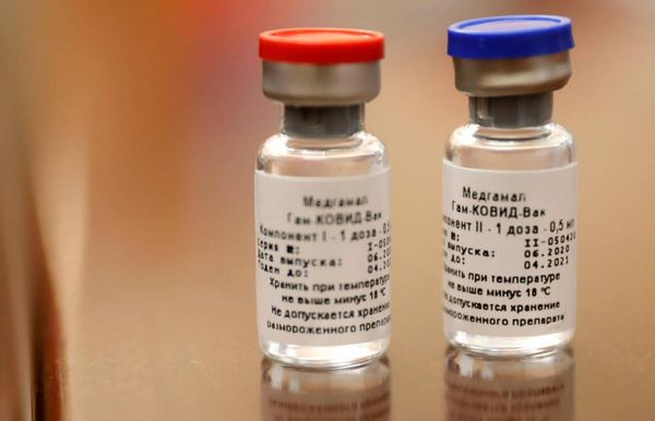 Глава Минздрава РФ назвал признаком качества публикацию итогов испытаний вакцины от CoViD-19 в научном журнале Lancet
