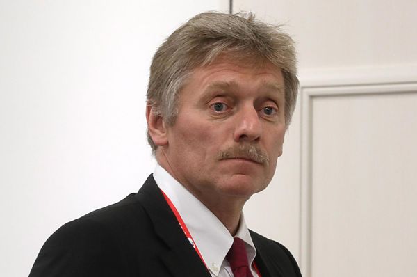 Песков заявил, что ФСБ проанализирует полученную от Лукашенко запись разговора о Навальном
