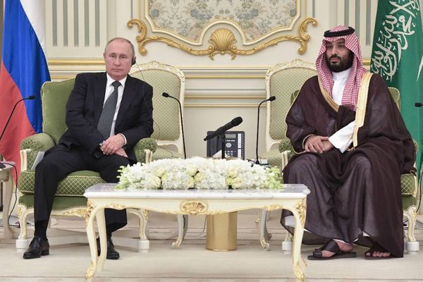 Владимир Путин пообщался с наследным принцем Саудовской Аравии о рынках энергоносителей