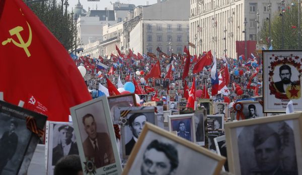 Более 600 тысяч россиян подали заявки на участие в онлайн-шествии "Бессмертного полка"