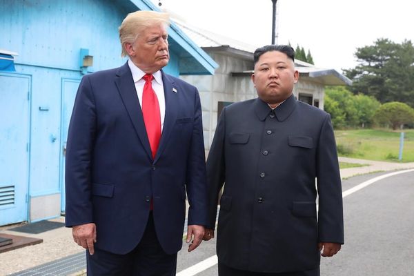 Трамп обрадовался появлению здорового Ким Чен Ына на публике