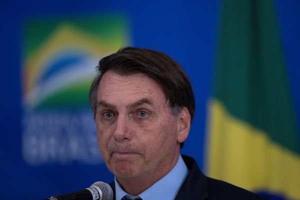 Суд обязал президента Бразилии раскрыть результаты всех тестов на коронавирус