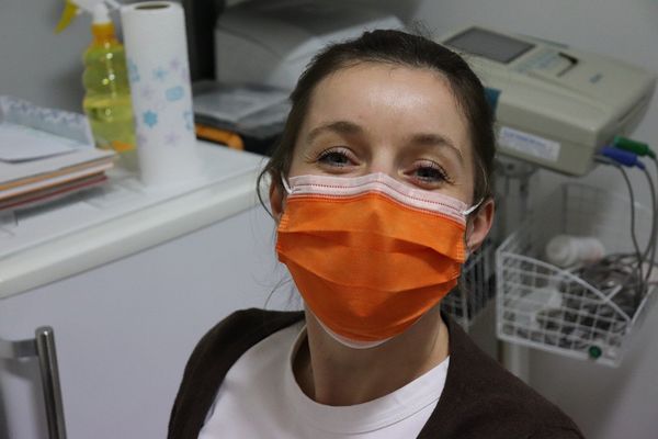 "Защищает иммунитет". В Москве переболевшим коронавирусом предложили стать волонтёрами
