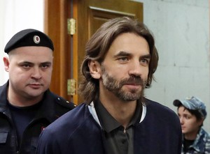 Суд взыскал рекордную для России сумму с бывшего министра Абызова в пользу государства