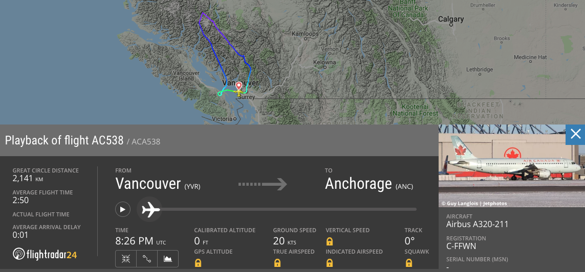 Скриншот © flightradar24