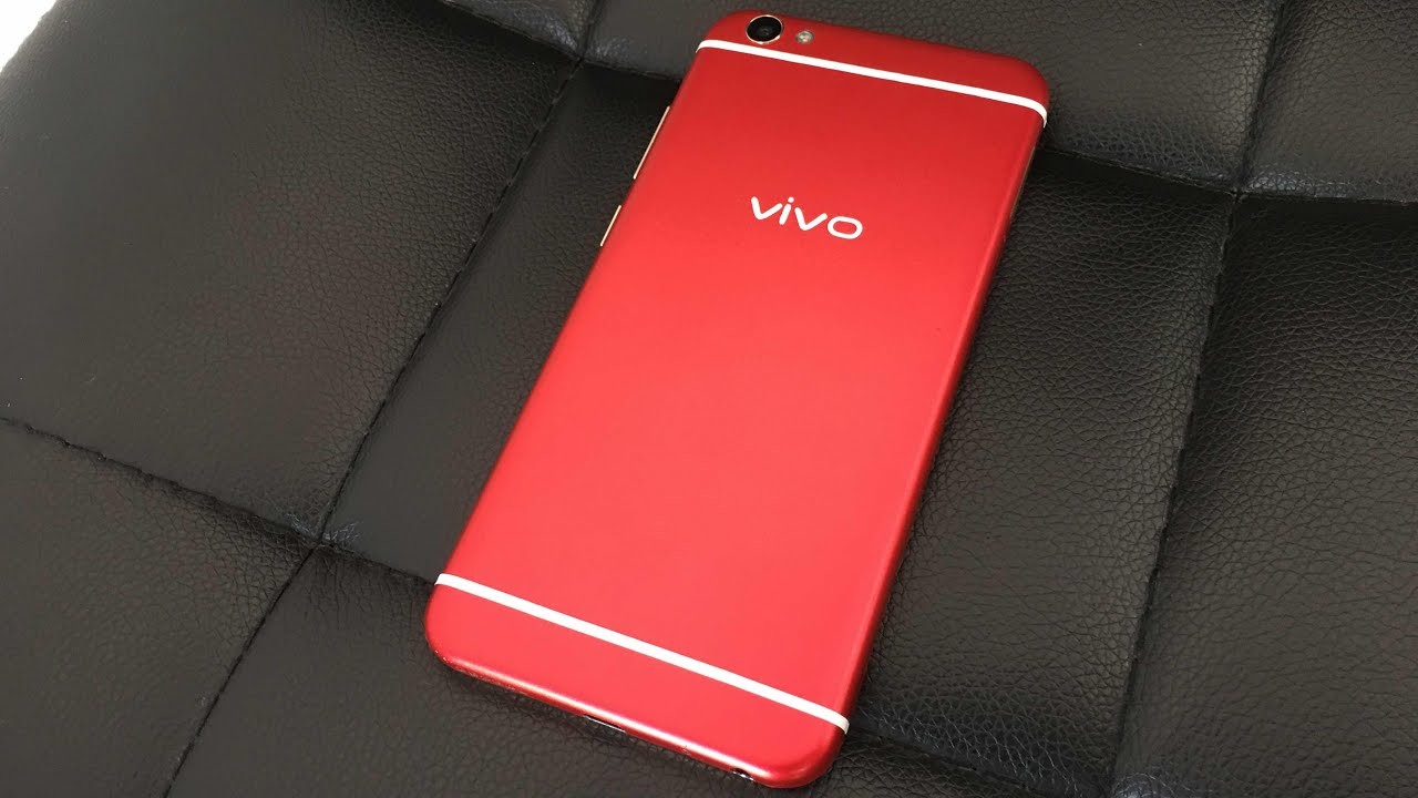 Vivo V5 Plus. Скриншот видео: YouTube/Shreesh Wrap Creative