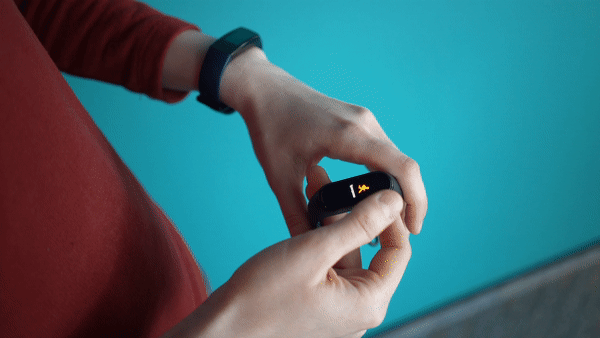 Xiaomi Mi Smart Band 4 © LIFE / Татьяна Руденко