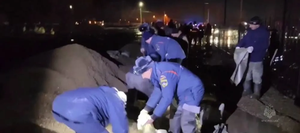 Более 100 домов могут уйти под воду в российском городе из-за резкого потепления