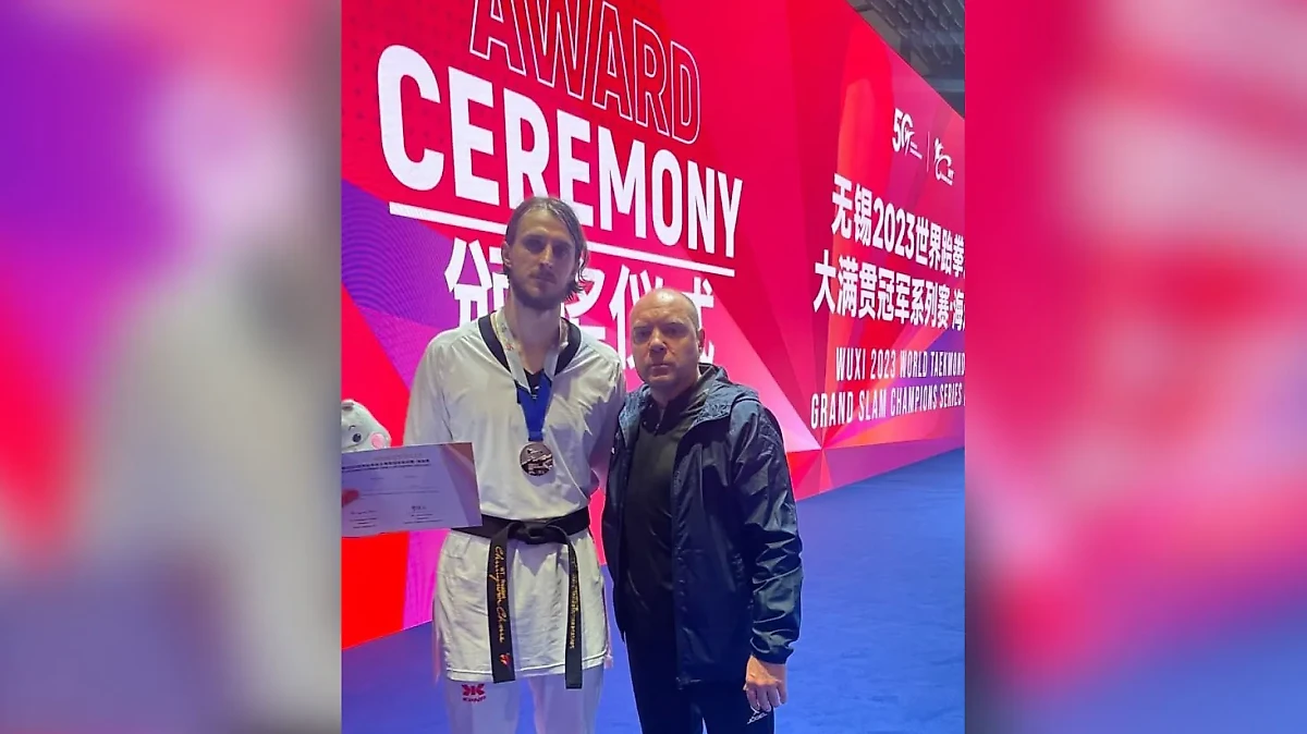 Российский тхэквондист Владислав Ларин после победы в Кубке Большого шлема в Китае. Фото © VK / "Спорт — норма жизни Карелия"