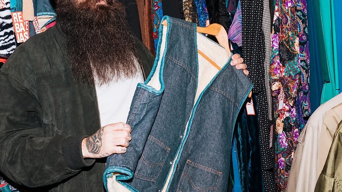 Вещи, купленные у бывших заключённых, тоже несут в себе негативную энергию. Фото © Freepik