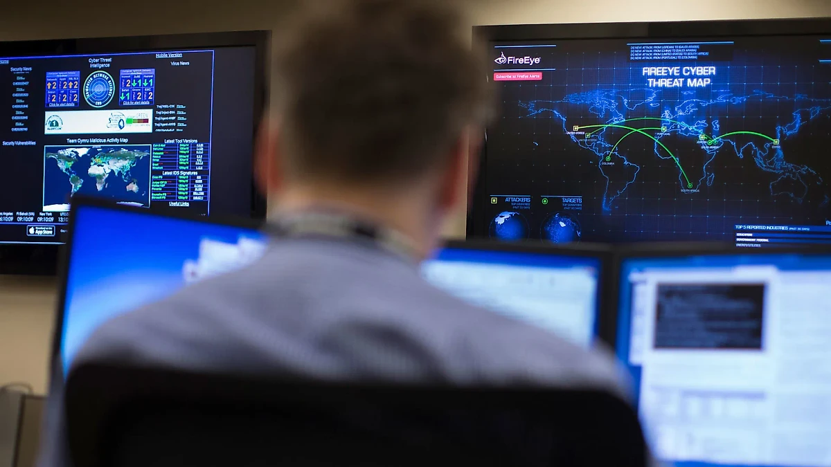 К подготовке операции может быть причастно подразделение военно-политического блока Североатлантического альянса — киберцентр НАТО (CCDCOE), расположенный в Таллине. Фото: © AP Photo / John Minchillo
