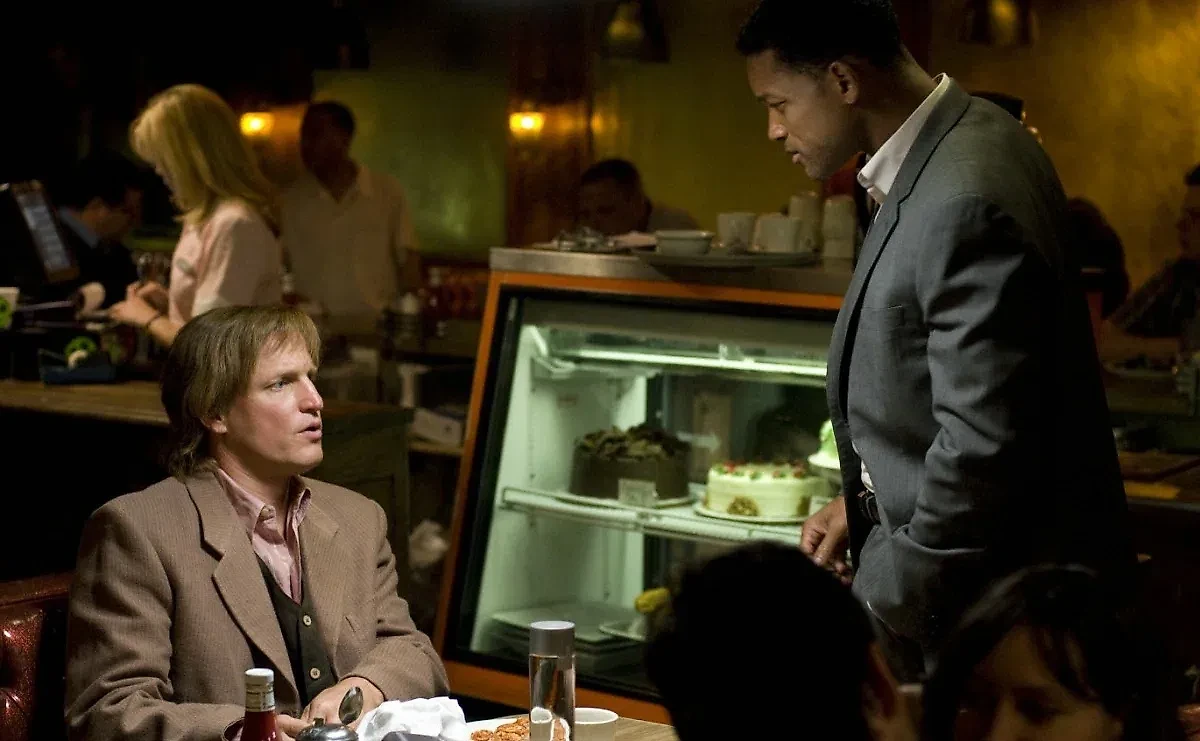 Кадр из фильма "Семь жизней" (Seven Pounds), режиссёр Габриэле Муччино, сценарист Грант Нипорте / Kinopoisk