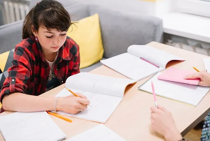 Утверждено новое расписание ЕГЭ. Обложка © Freepik