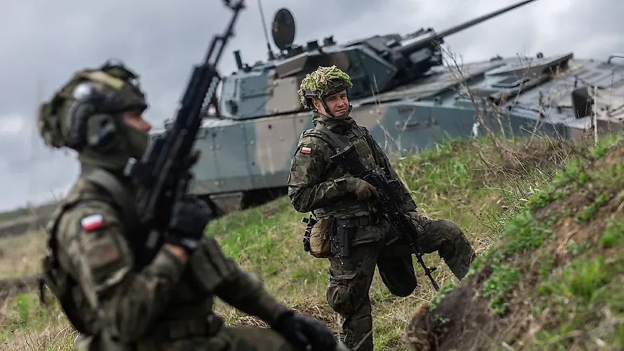 Военнослужащие на учениях НАТО. Обложка © Flickr / NATO