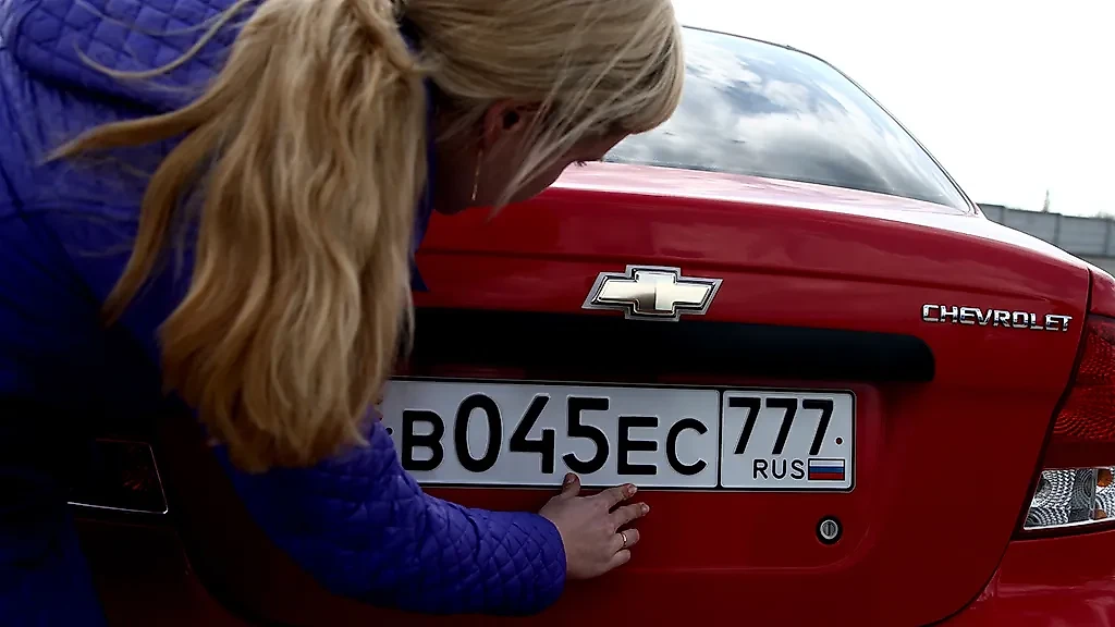 Как с помощью нумерологии рассчитать с расшифровкой влияние номера машины на свою судьбу? Обложка © ТАСС / Станислав Красильников