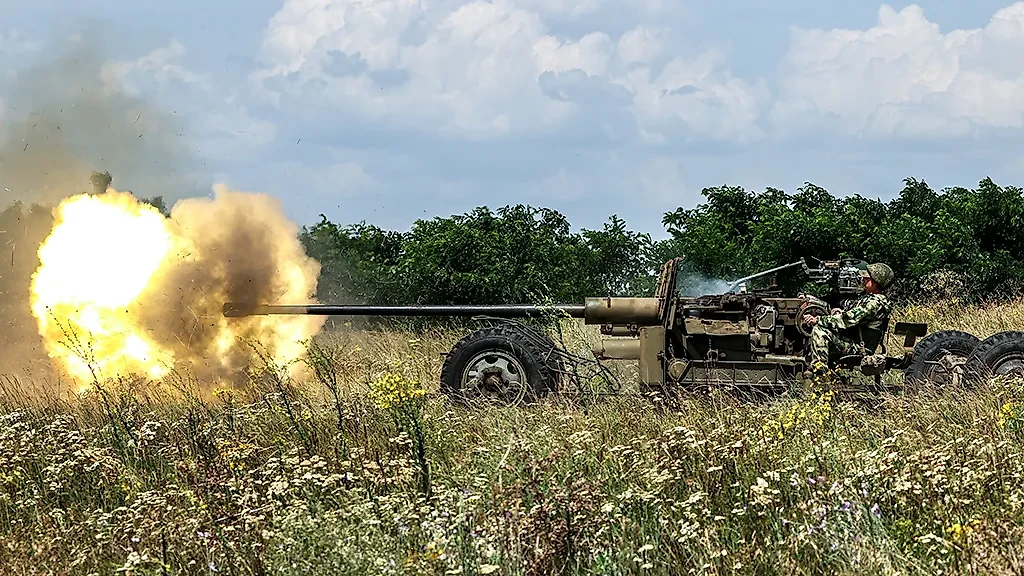 Как развивается наступление на ВСУ под Харьковом, в ДНР и удар по секретному штабу. Обложка © ТАСС / Александр Полегенько