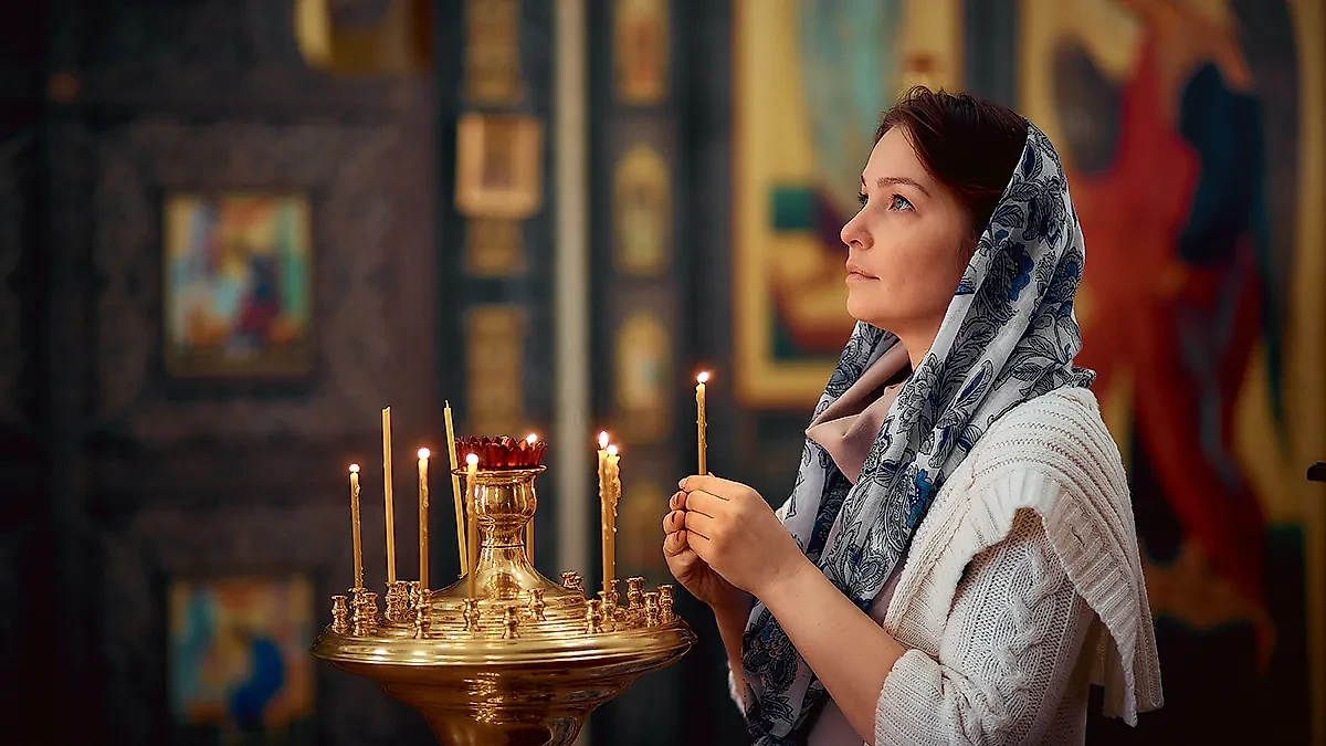 Что можно и чего нельзя делать на Красную горку и почему на Антипасху 12 мая нельзя идти на кладбище. Обложка © Shutterstock / FOTODOM