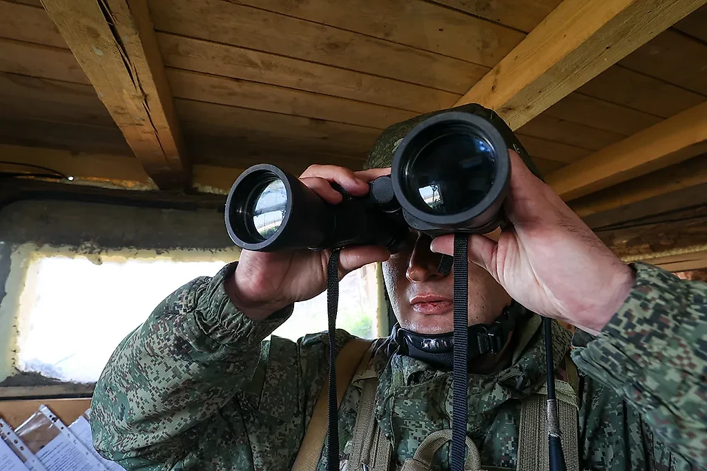 Российские войска продолжают штурмовые действия на окраинах населённого пункта Часов Яр, 27 мая. Фото © ТАСС / Александр Полегенько