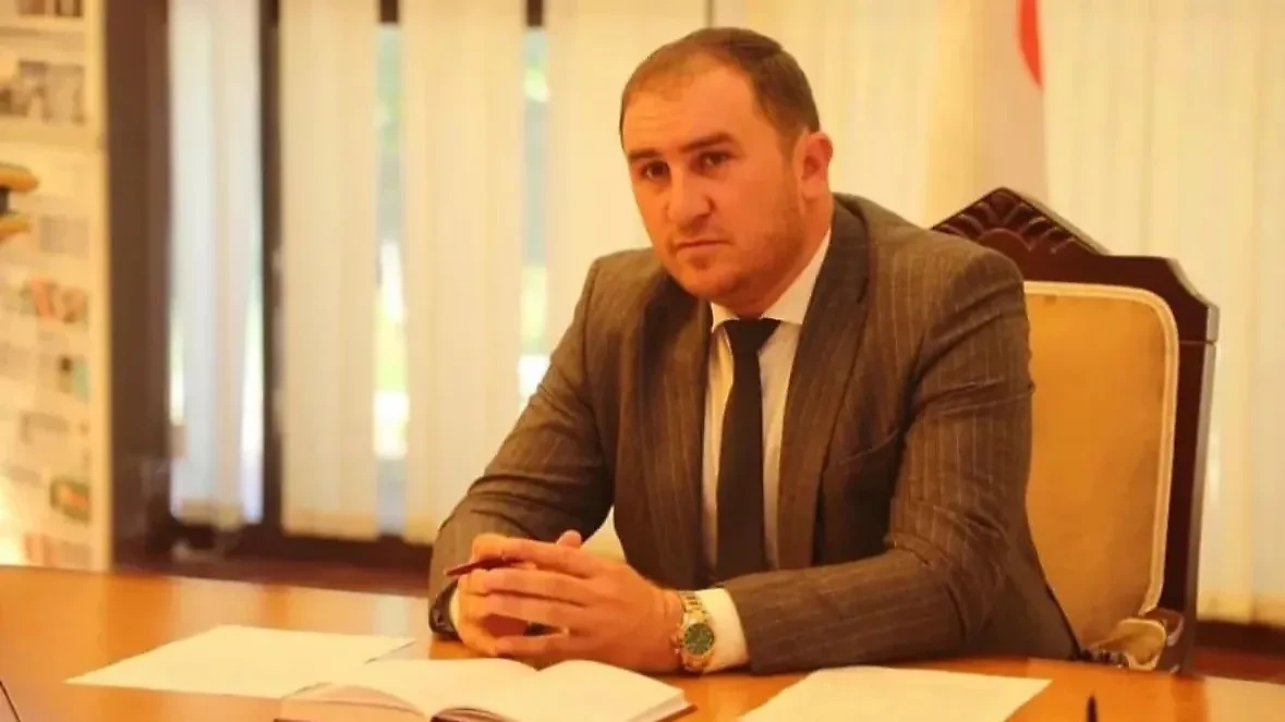 Экс-мэр Магаса Усман Аушев. Обложка © Instagram (признан экстремистской организацией и запрещён на территории Российской Федерации) / aushev__usman