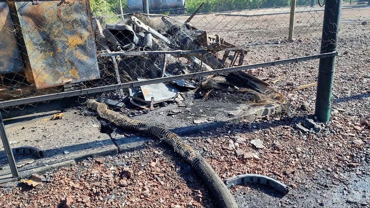 Последствия обстрела Свердловска ЛНР. Фото © Telegram / Леонид Пасечник