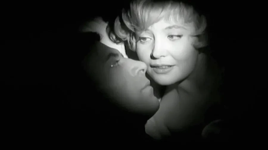 Татьяна Доронина. Кадр из фильма "Ещё раз про любовь", режиссёр Георгий Натансон, сценарист Эдвард Радзинский / Kinopoisk