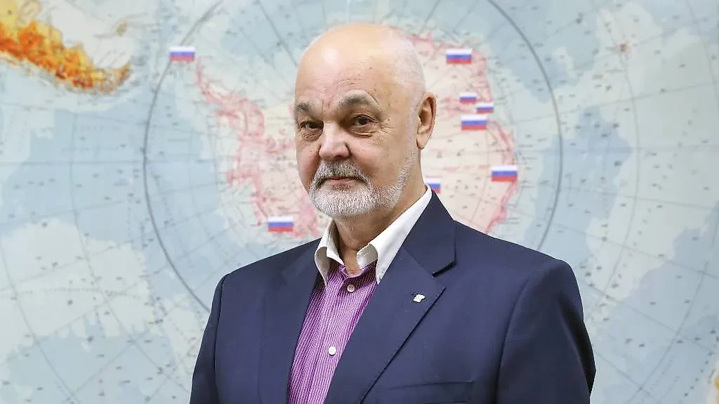 Учёный-географ, полярник, член-корреспондент РАН, научный руководитель Арктического и антарктического научно-исследовательского института Иван Фролов. Фото © ТАСС / Сергей Коньков