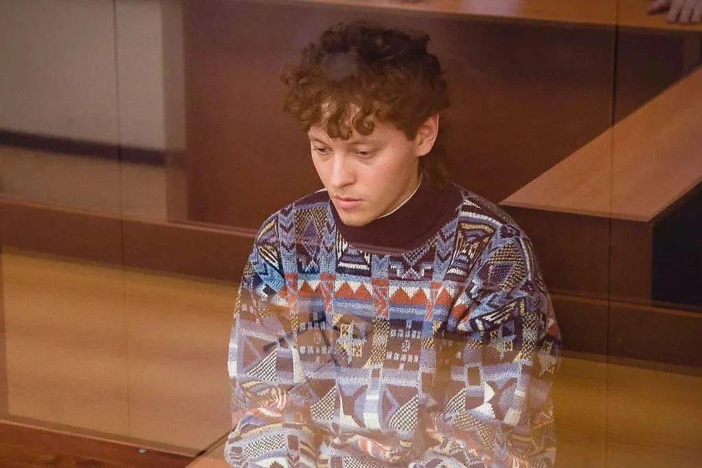 Певец Эдуард Шарлот*. Обложка © ТАСС / Альберт Дзень