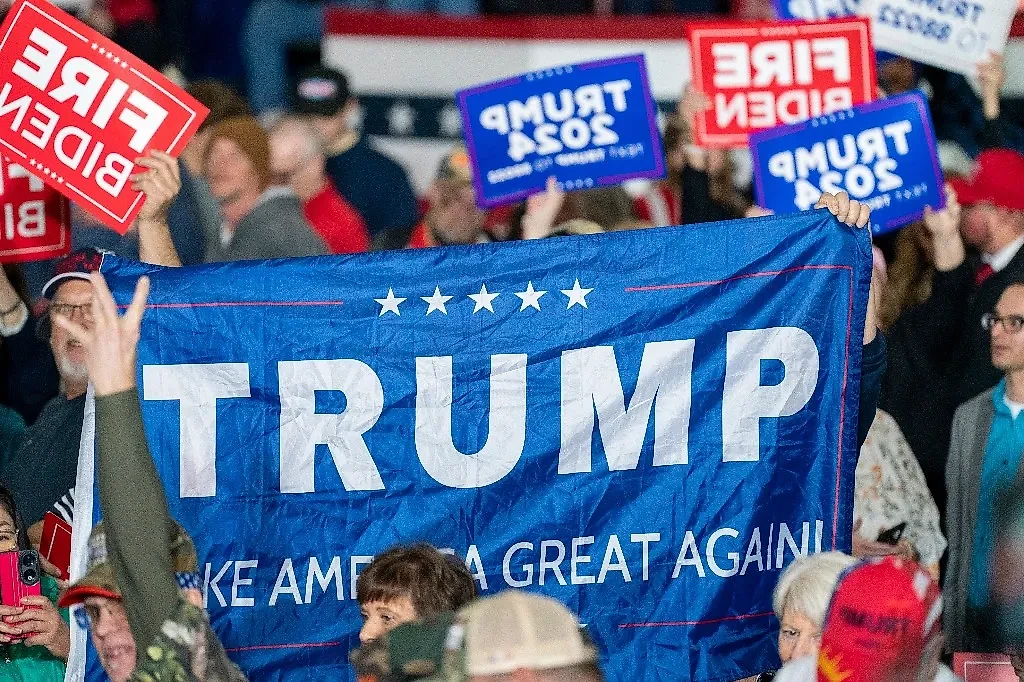 Несмотря на приговор, результаты опросов всё ещё находятся на стороне Трампа. Фото © ТАСС / ANDY MANIS