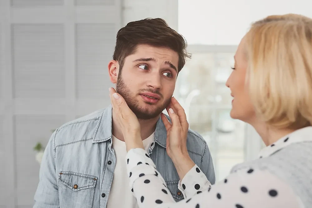 Кто такие милфы и почему молодые парни ищут себе "мамочек" в жёны? Фото © Shutterstock / FOTODOM / YAKOBCHUK VIACHESLAV