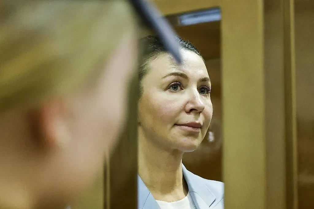 Накануне Мосгорсуд продлил арест Елены Блиновской до 19 августа 2024 года. Обложка © Валерий Шарифулин/ТАСС