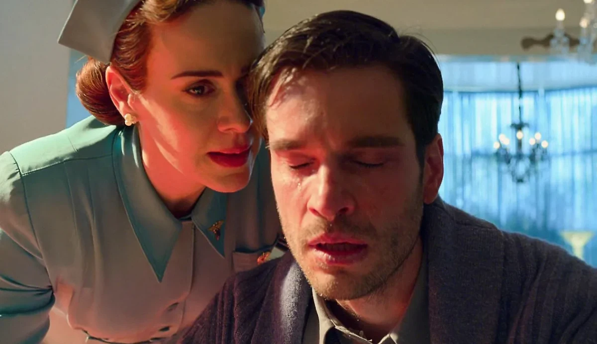 Обложка © Кадр из фильма "Рэтчед", режиссёры Райан Мёрфи, Майкл Аппендаль, сценаристы Райан Мёрфи, Эван Романски / Kinopoisk