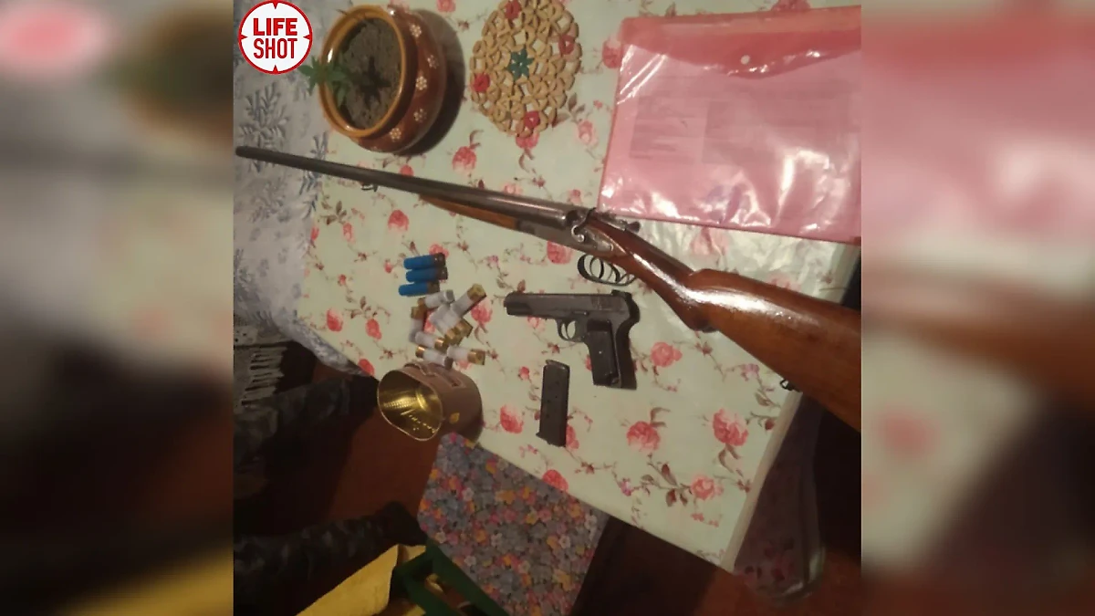 Результаты обыска подельников Шишкана. Фото © Telegram / SHOT