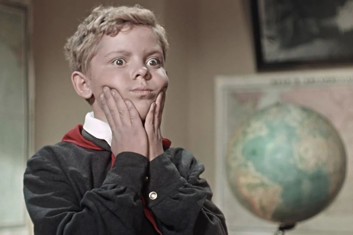 Алексей Литвинов случайно попал на роль в фильме "Старик Хоттабыч". Фото © Кадр из фильма "Старик Хоттабыч", режиссёр Геннадий Казанский, сценарист Лазарь Лагин / Kinopoisk