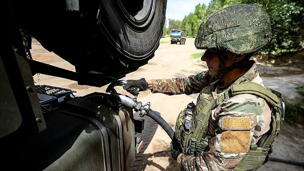 Российский военнослужащий в зоне СВО. Фото © ТАСС / Александр Река