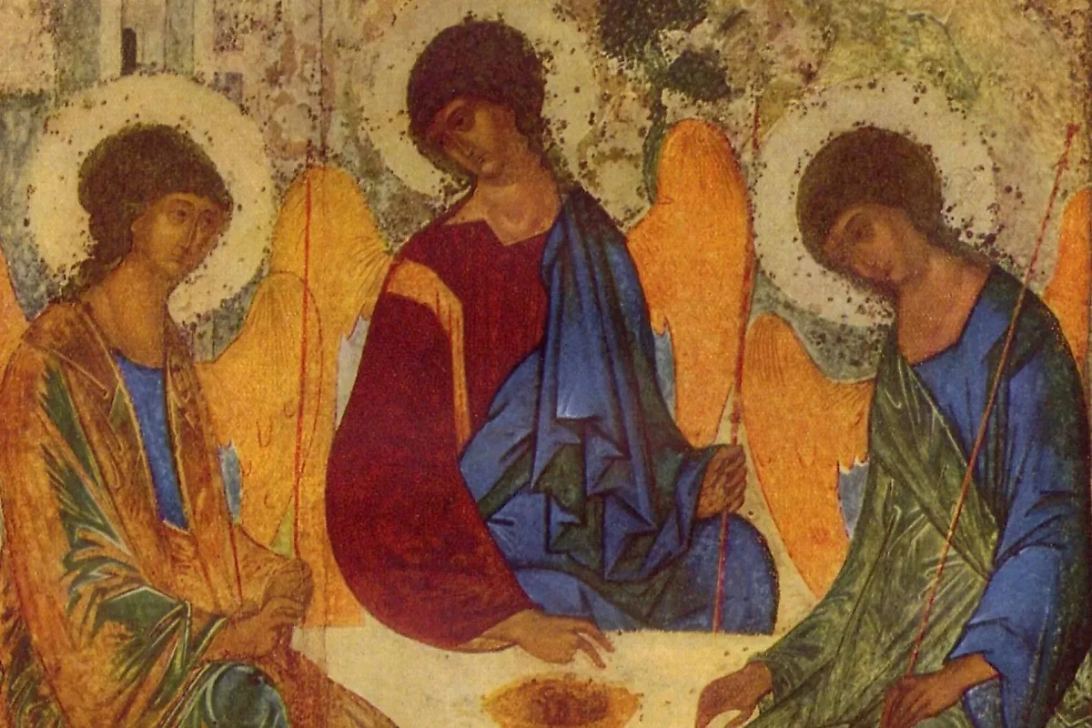 Откуда в православии появился праздник Святой Троицы? Фрагмент иконы Андрея Рублёва "Троица". Фото © Wikimedia / The Yorck Project