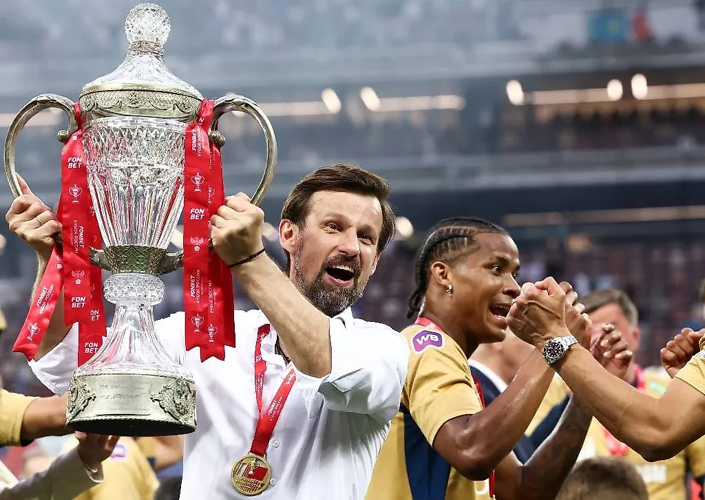 Главный тренер ФК "Зенит" Сергей Семак после победы в матче. Обложка © Валерий Шарифулин / ТАСС