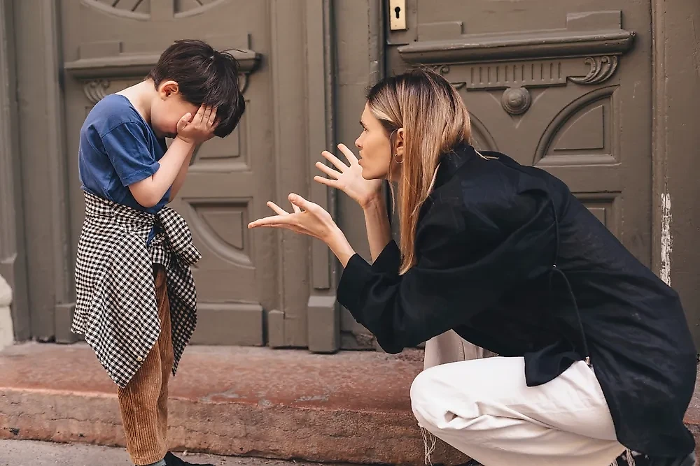 Из-за этой фразы родителей ребёнок будет думать, что он хуже, чем они. Фото © Shutterstock / FOTODOM / Ekateryna Zubal