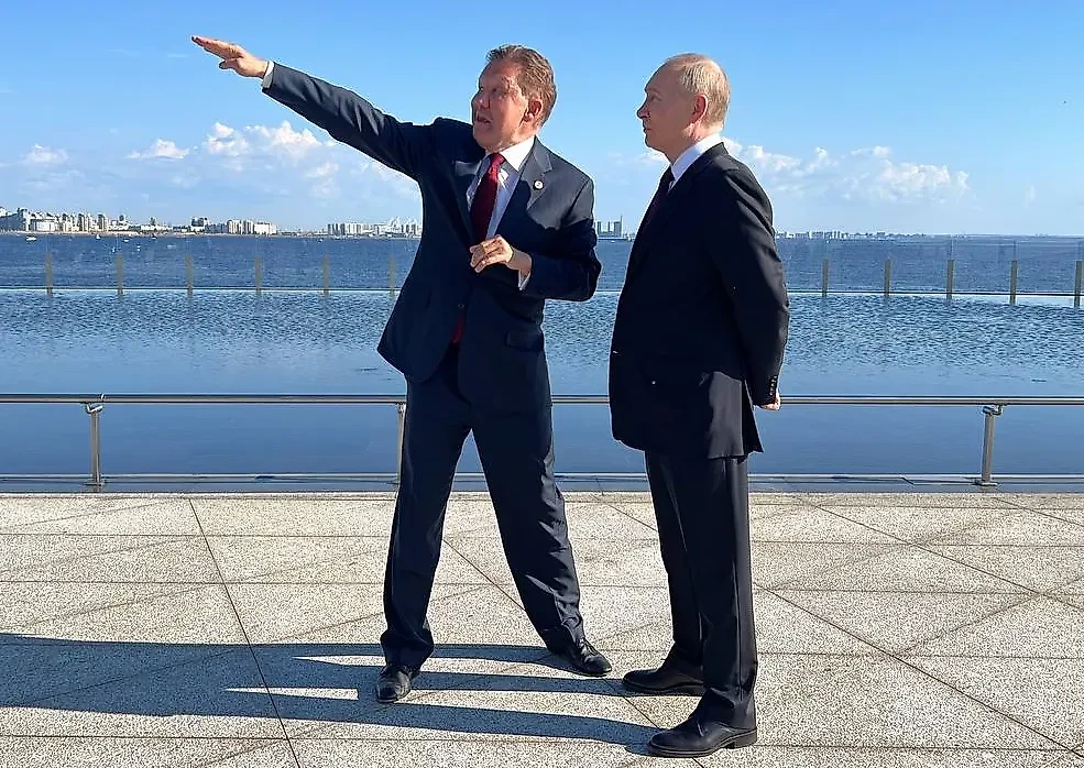 Владимир Путин и Алексей Миллер. Обложка © Life.ru / Павел Баранов