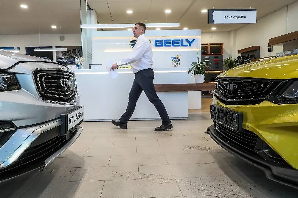 Индексация утильсбора на машины и автобусы. Обложка © ТАСС / Сергей Булкин