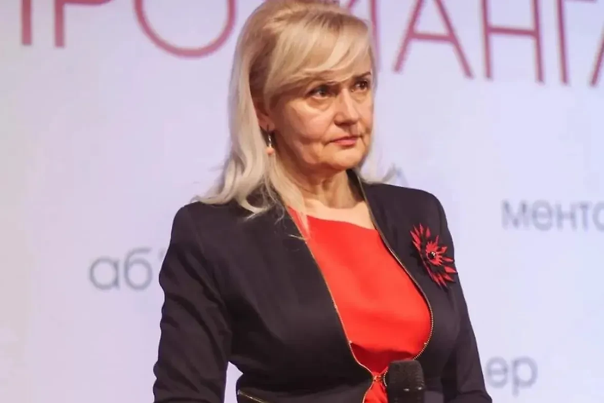 Ирина Фарион. Обложка © Instagram (признан экстремистской организацией и запрещён на территории Российской Федерации) / iryna__farion