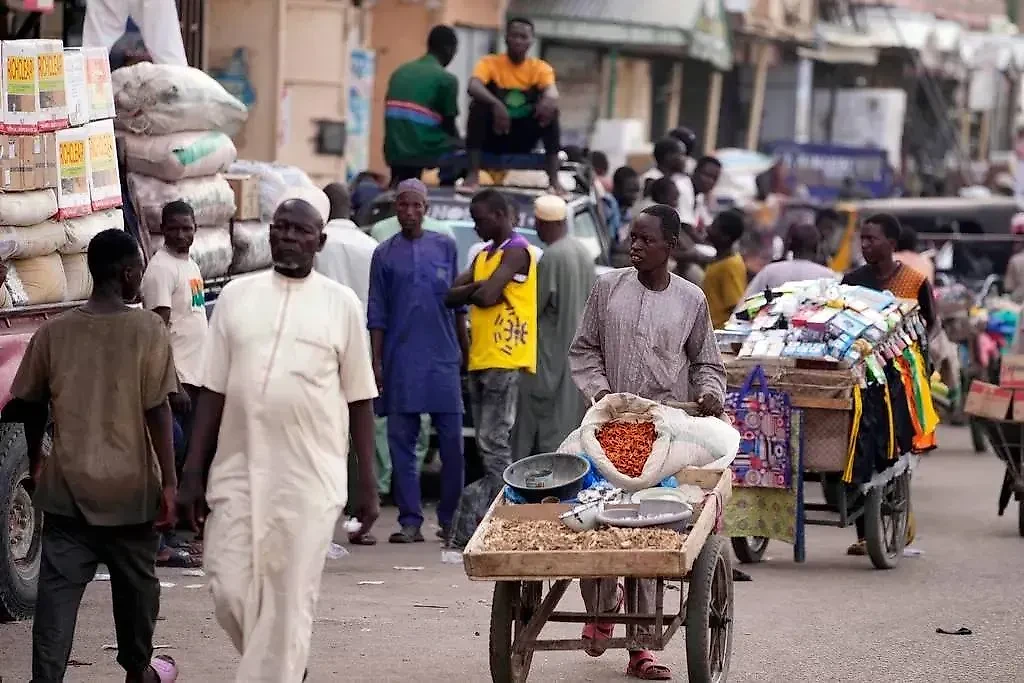 Улица в Нигерии. Обложка © ТАСС / AP / Sunday Alamba